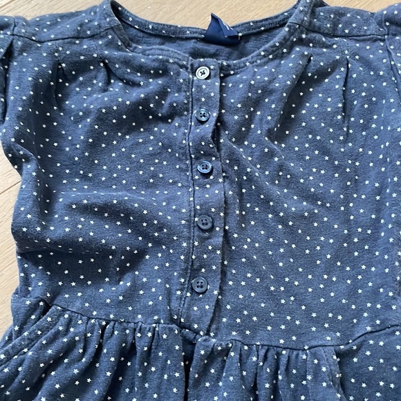babyGAP girls navy romper size 2 - Picture 2 of 8